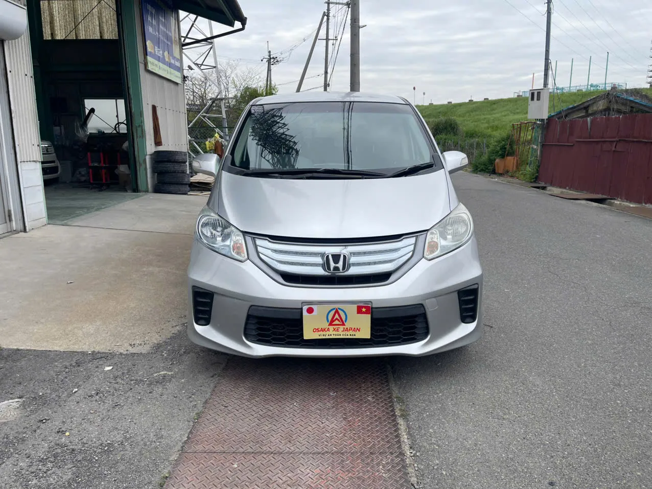 Honda Freed 2012